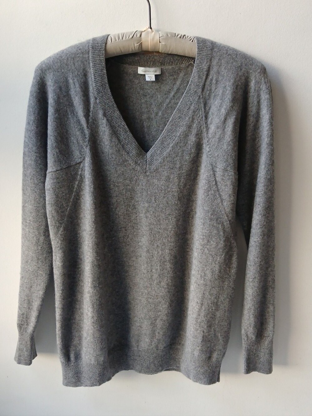 Garnet Hill 100% Cashmere v Neck Sweater Gray Women's Small